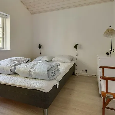 Four-bedroom Holiday In * Hals